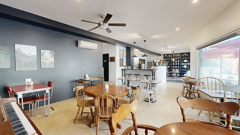 Starca - Café Bistro
